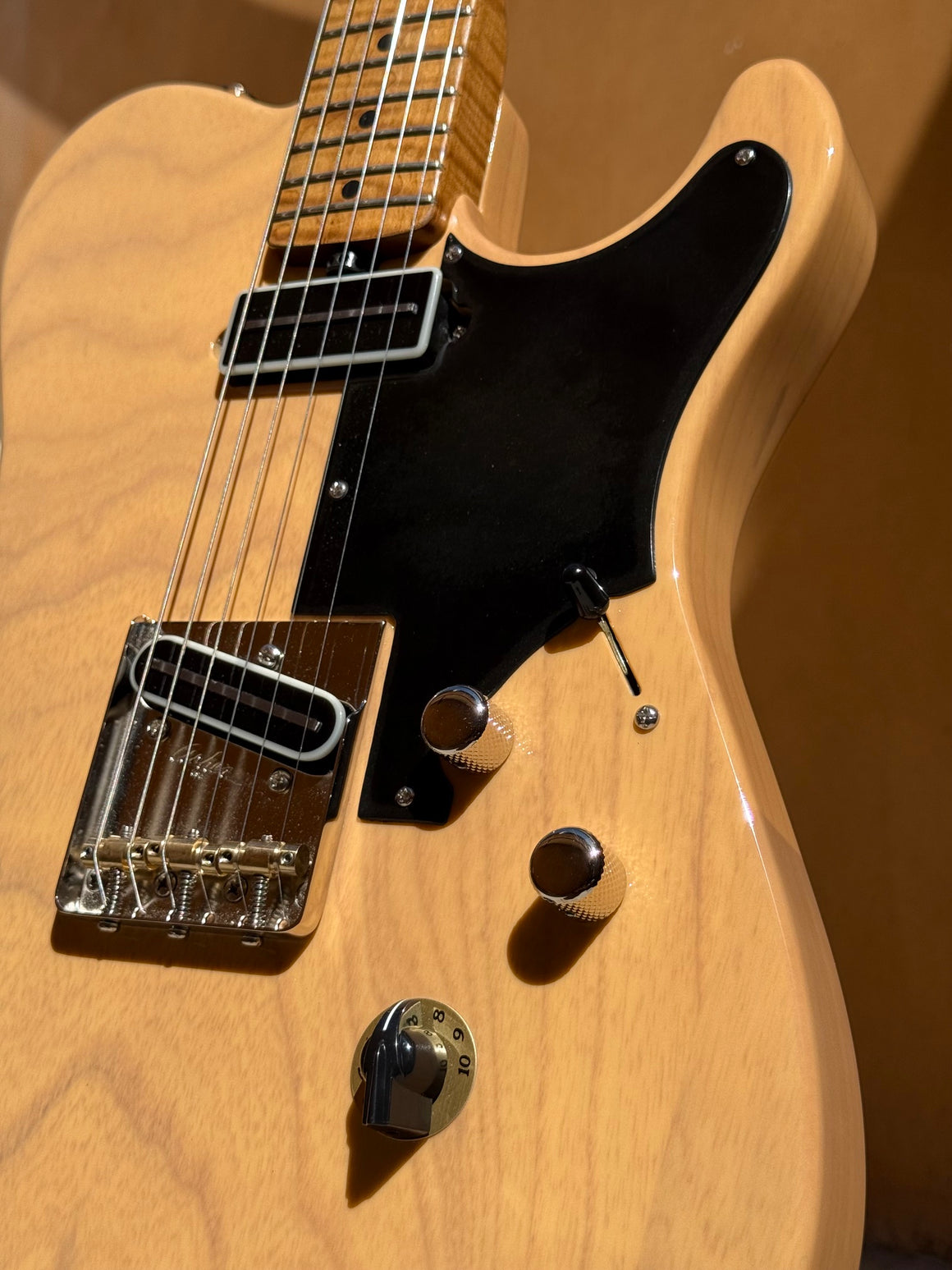2026 Asher T Deluxe Butterscotch with Roasted Flame Maple Neck, #1403